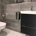Semesterbostad Luxe + Jardin Et Terrasse Pontoise