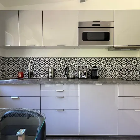 Nyaraló Luxe + Jardin Et Terrasse