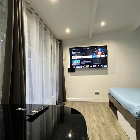 Luxe + Jardin Et Terrasse Casa de Férias Pontoise