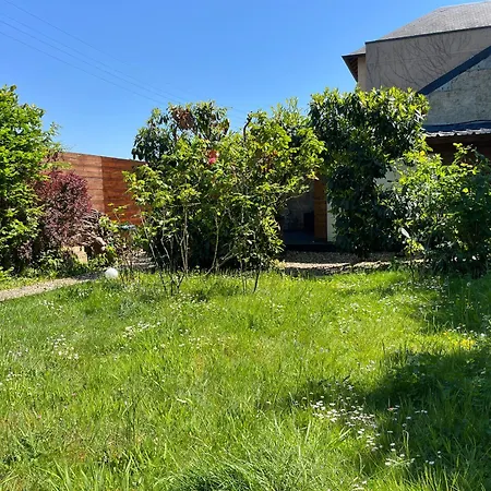 Luxe + Jardin Et Terrasse Casa de Férias Pontoise