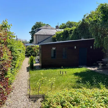 Nyaraló Luxe + Jardin Et Terrasse Pontoise