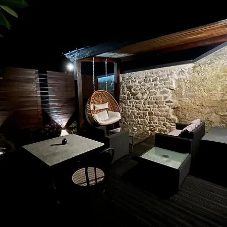 Nyaraló Luxe + Jardin Et Terrasse *