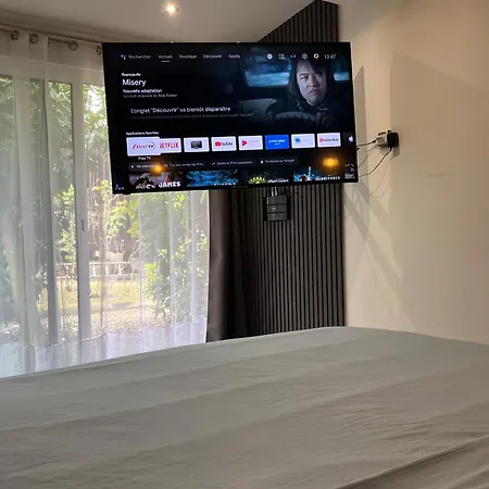 Luxe + Jardin Et Terrasse Сasa de vacaciones Pontoise