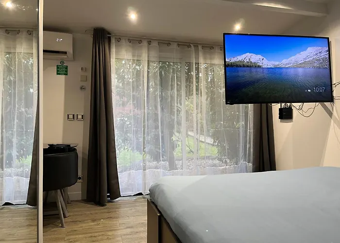 Holiday home Luxe + Jardin Et Terrasse *