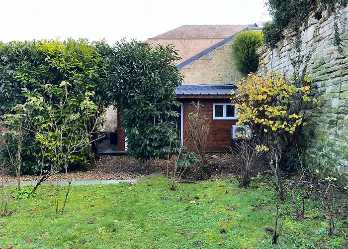 Holiday home Luxe + Jardin Et Terrasse Pontoise